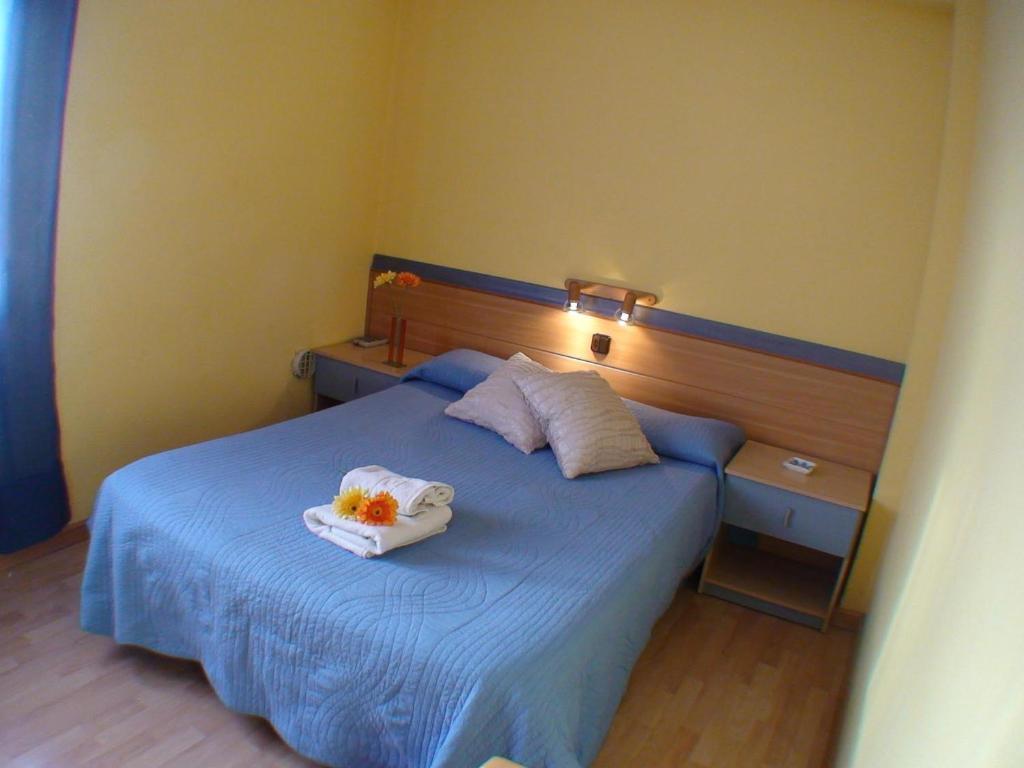 Hostal El Carmen Сарагоса Экстерьер фото